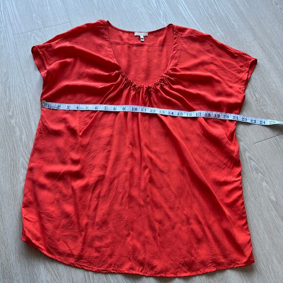 Joie Silk Top Womens Medium Red Flaw - Picture 5 of 11